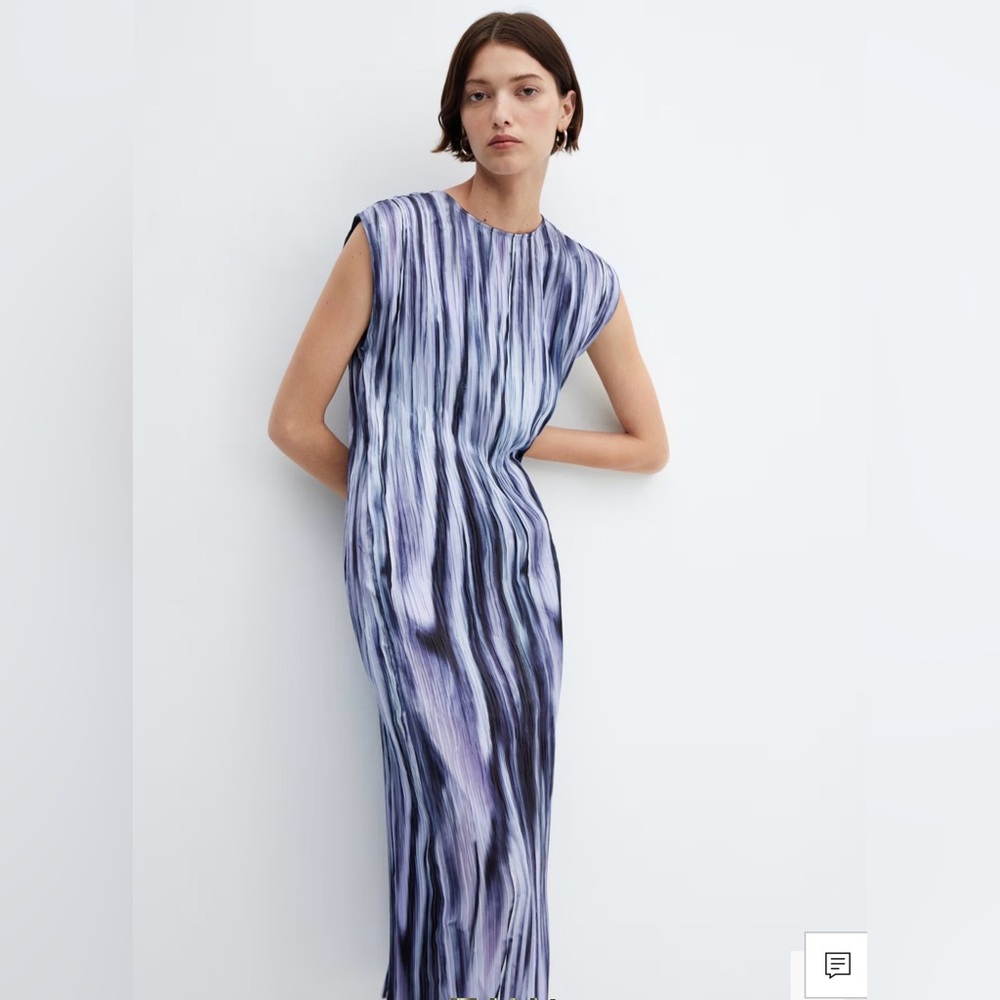 Mango Pleated Dress in Lavender and Navy Wave Print